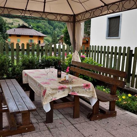 Vila Casa Guetti Terme Di Comano Comano Terme Exteriér fotografie